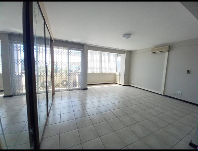3 BEDROOM APARTMENT RENTED IN HUMEWOOD